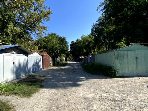паркомісце за адресою Запорізьке шосе, 8