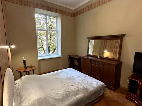 квартира по адресу Максима Кривоноса ул., 37