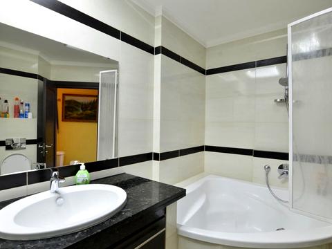 квартира по адресу Свободы просп. (Ленина), 1/3