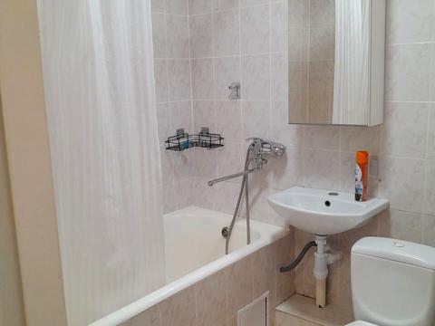квартира за адресою Героїв просп., 27