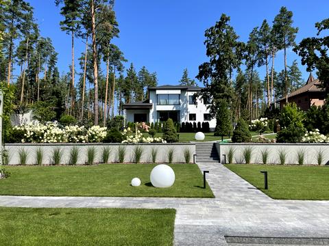 дом по адресу Салютна