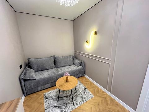 квартира за адресою Довженка вул., 24