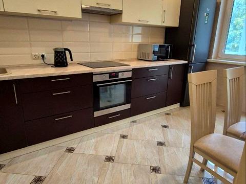 квартира за адресою Бориса Гмирі вул., 12-Б