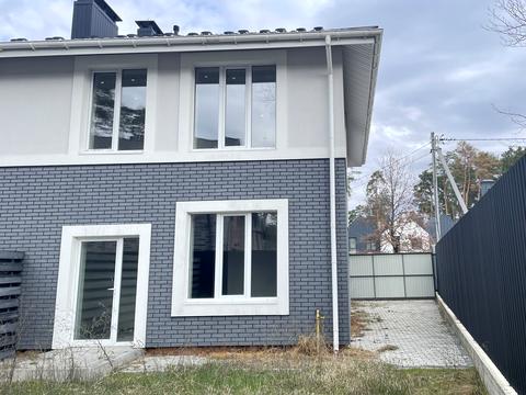 дом по адресу Революції Гідності