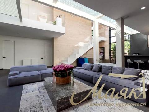 будинок за адресою Острівна вул.