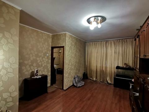 квартира за адресою Космонавтів вул., 77