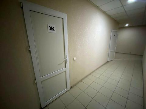 комерційна за адресою Світлицького вул., 35