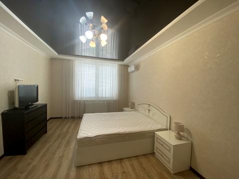 квартира по адресу Академика Глушкова просп., 9-Г