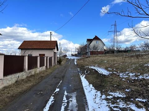 ділянка за адресою Лісниківська вул.