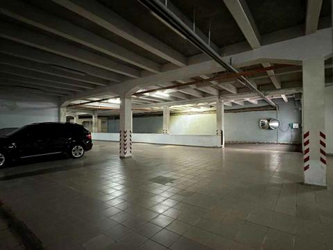 комерційна за адресою Володимира Вернадського вул. (Дзержинського), 33н