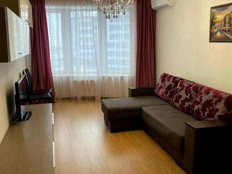 квартира за адресою Дніпровська набережна вул., 26