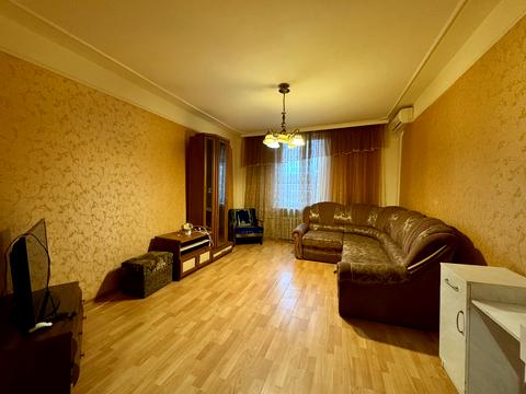 квартира по адресу Яворницкого ул., 46