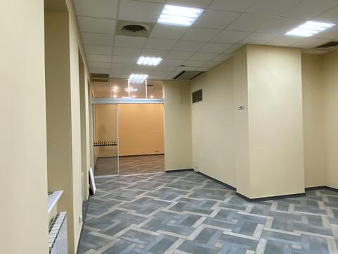 комерційна за адресою Жилянська вул., 43-Б