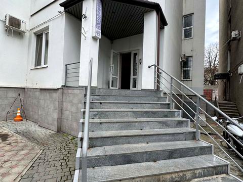 квартира по адресу Французский бульв., 49/1
