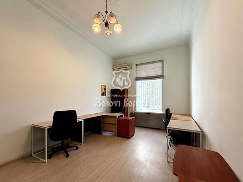 квартира за адресою Петра Болбочана вул. (Командарма Каменєва), 4