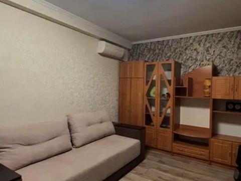 квартира за адресою Івана Мазепи просп. (Петровського), 42-А