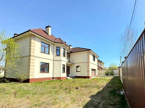 будинок за адресою Молодіжна