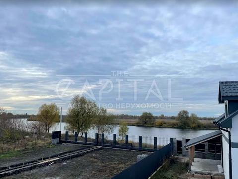 дом по адресу Броварський