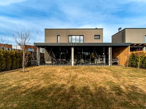 дом по адресу 40-річчя Перемоги