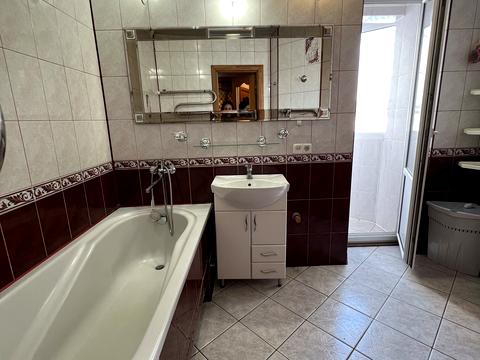 квартира за адресою Кравчука вул., 38