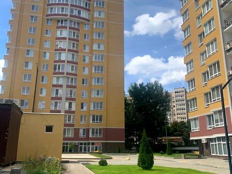 квартира по адресу Владислава Бувалкина ул. (Бочарова Генерала), 35-В