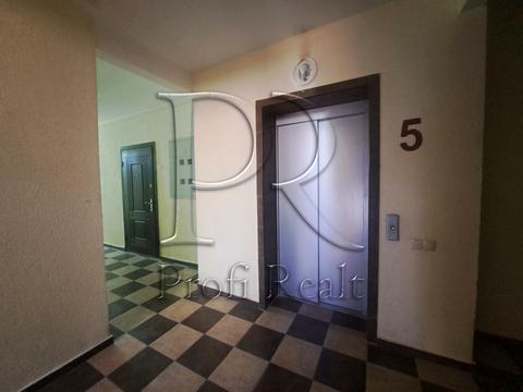 квартира за адресою Абрикосова вул., 5-А