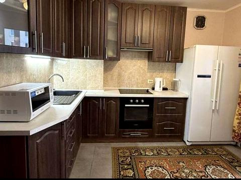 квартира за адресою Сергія Данченка вул., 3