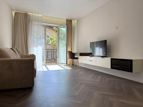 квартира за адресою Мирона Тарнавського вул. (Кутузова), 48