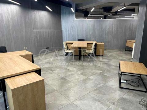 комерційна за адресою Валерія Лобановського просп., 999