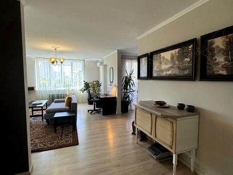 квартира по адресу Миколы Бажана просп., 1-М