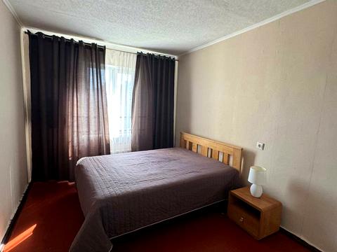 квартира по адресу Ревуцкого ул., 17-Б