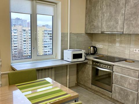 квартира по адресу Николая Ушакова ул., 16