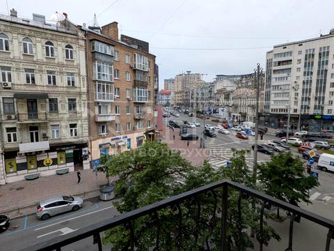 коммерческая по адресу Шота Руставели ул., 1