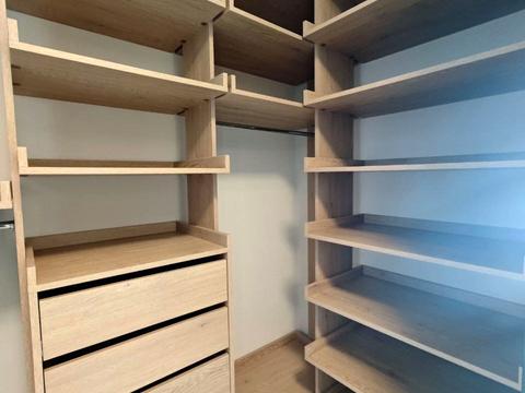 квартира по адресу Олеся Бердника ул., 1-Д