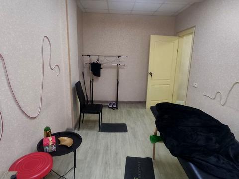 комерційна за адресою Набережна річки Стрілка вул., 8