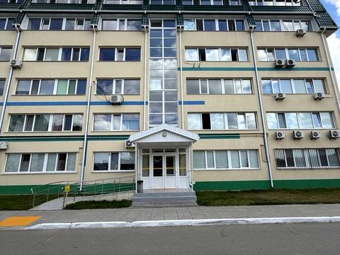 квартира за адресою Спортивна вул., 18