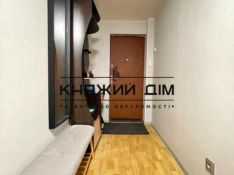 квартира по адресу Андрея Верхогляда ул. (Михайла Драгомирова), 6-Б