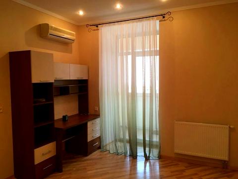 квартира за адресою Почайнинська вул., 70