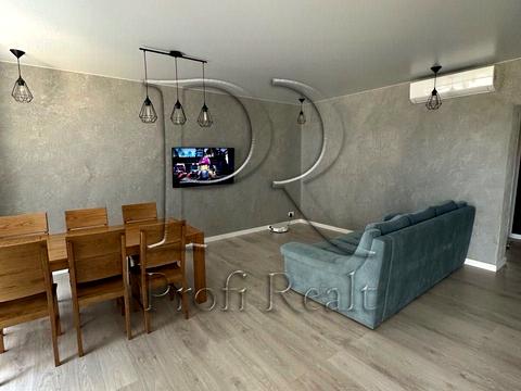 квартира за адресою Печерська вул., 24
