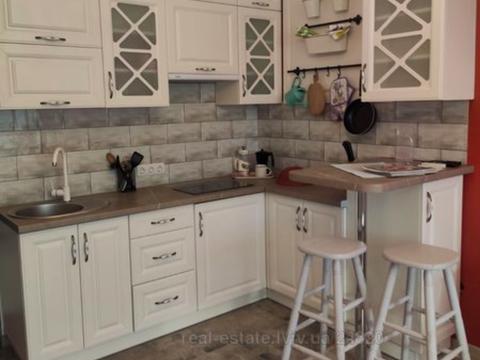 квартира за адресою Сагайдачного, 24