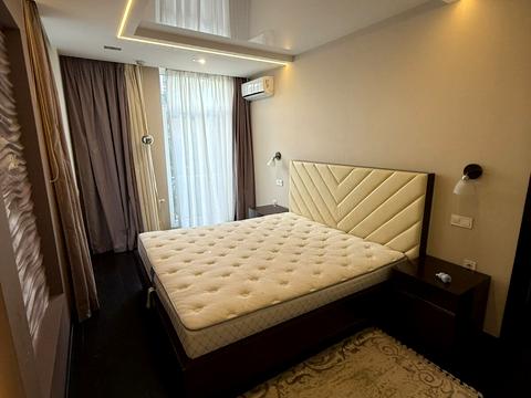 квартира за адресою Регенераторна вул., 4 к11