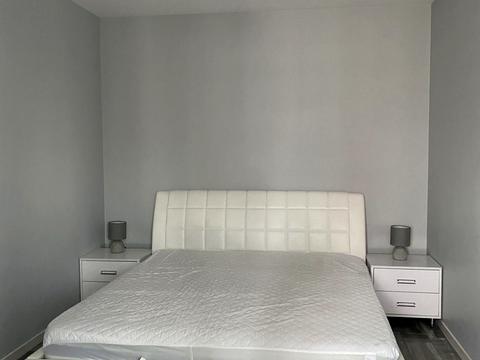 квартира по адресу Олены Пчилки ул., 8