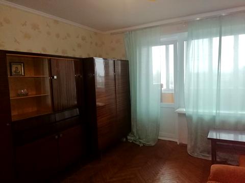 квартира за адресою Автозаводська вул., 11