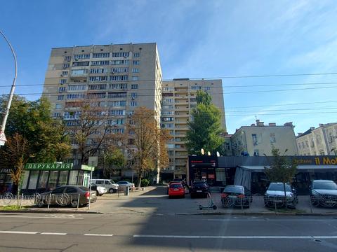 квартира за адресою Князів Острозьких вул. (Московська), 17/2