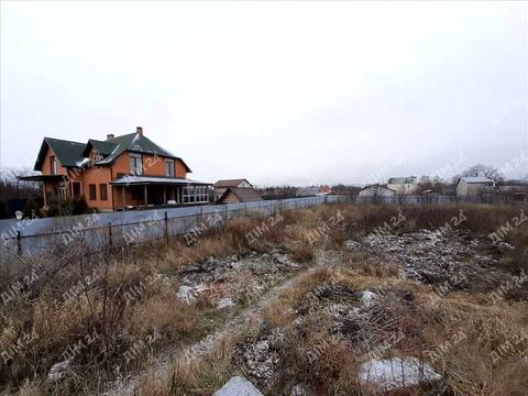 участок по адресу Центральна, 1
