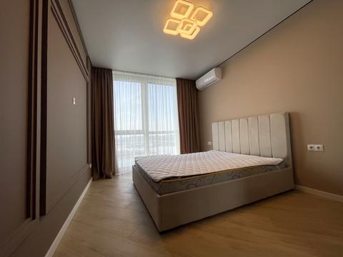 квартира за адресою Дніпровська набережна вул., 17-К