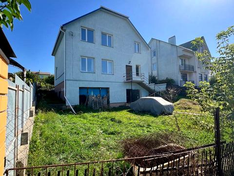 будинок за адресою Леся Курбаса вул., 5