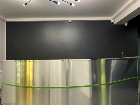 комерційна за адресою Мечникова вул. (Кловський), 18