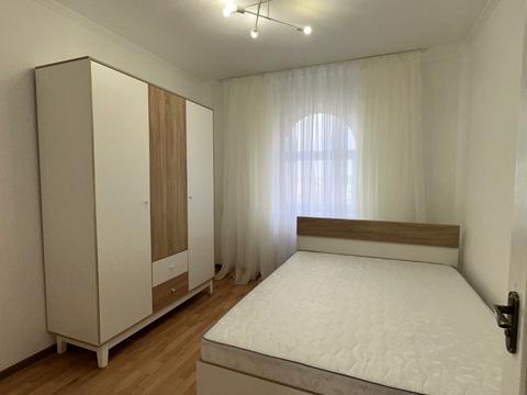 квартира за адресою Павла Тичини вул., 2-Б