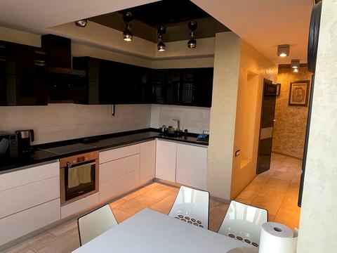 квартира за адресою Прохоровська вул., 39